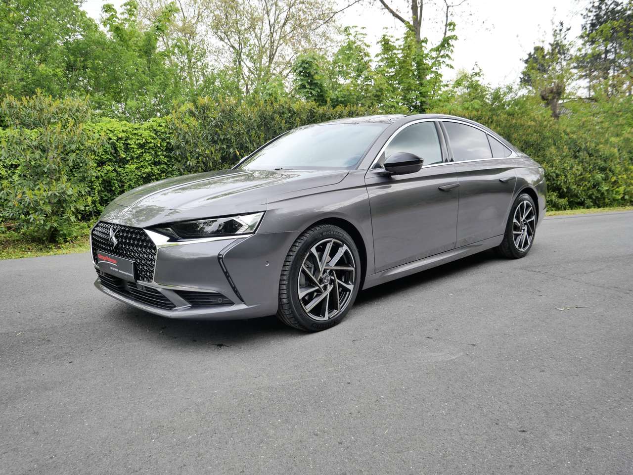 DS Automobiles DS9